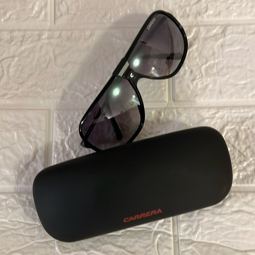 Men’s Carrera shades